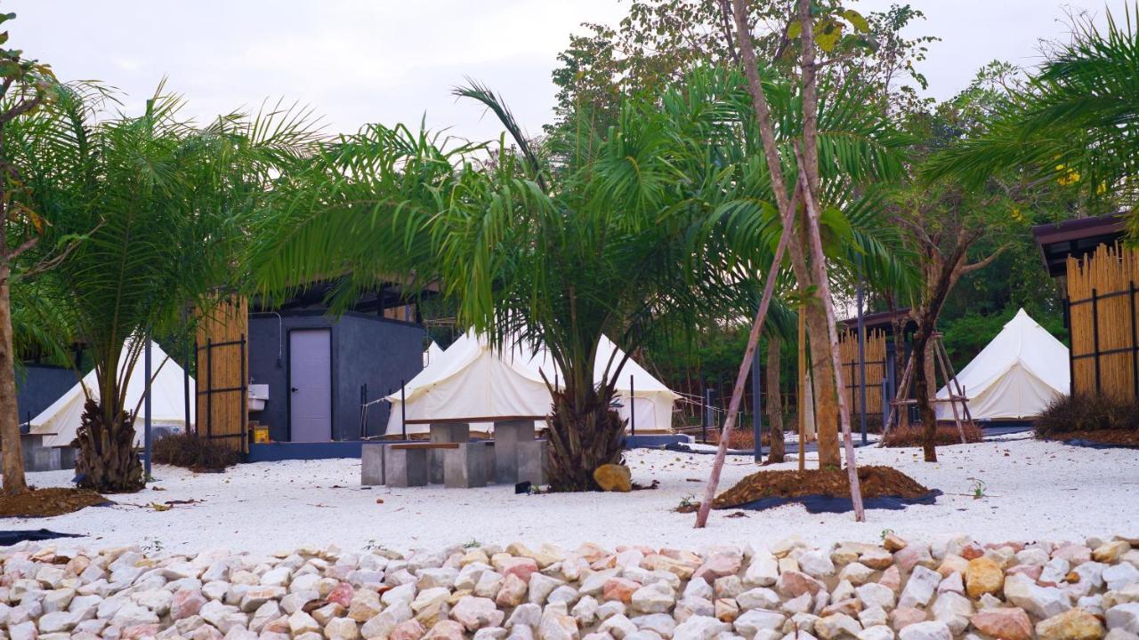 The Wild Khao Yai Hotel Klang Dong Exterior photo